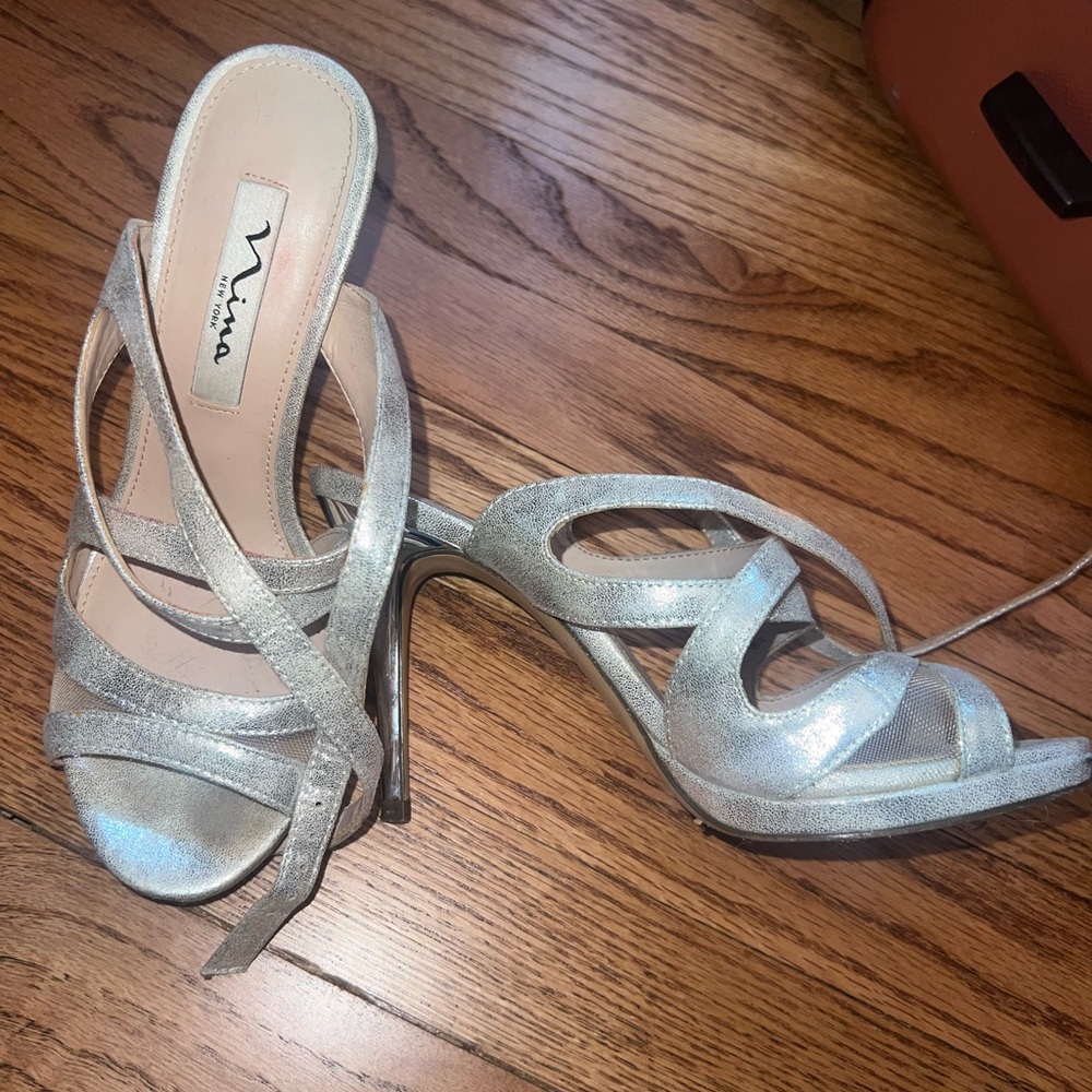 Nina Women's Metallic Silver Heels